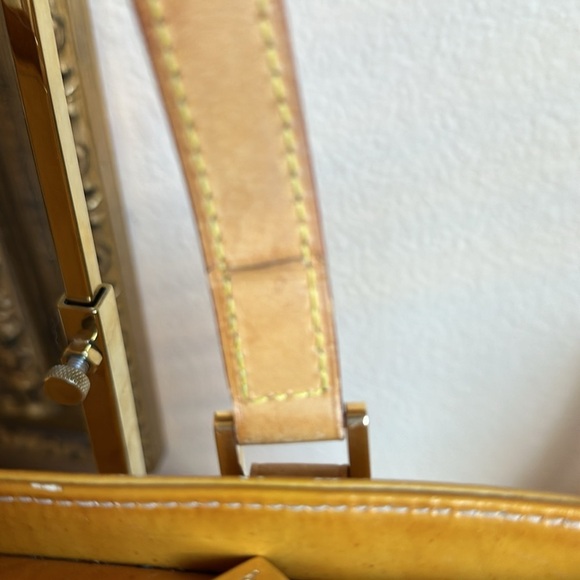 Louis Vuitton Vintage Yellow Vernis Houston Bag - Picture 9 of 16